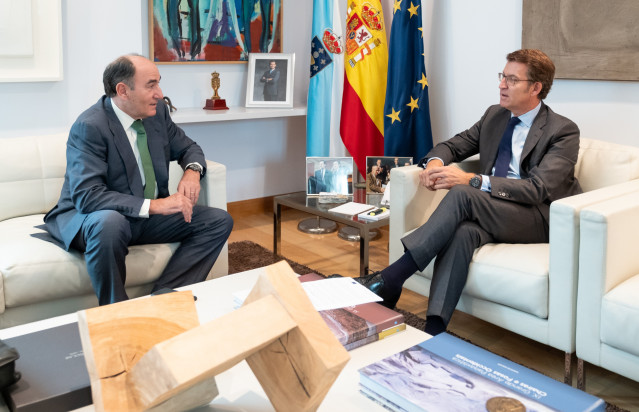 El presidente de la Xunta, Alberto Núñez Feijóo, y el de Iberdrola, Ignacion Sánchez Galán, se reúnen en Santiago