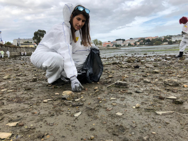 María Vilas en la ría de O Burgo