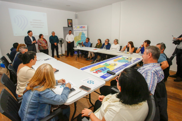 El secretario xeral de Emigración, Antonio Rodríguez Miranda, en las jorandas de Fevega en Vigo