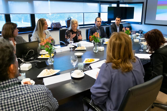 La Xunta presenta una campaña para concienciar sobre la protección de trabajadoras embarazadas.