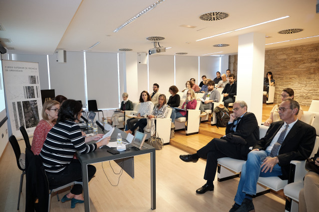Presentación del curso superior de técnico de urbanismo