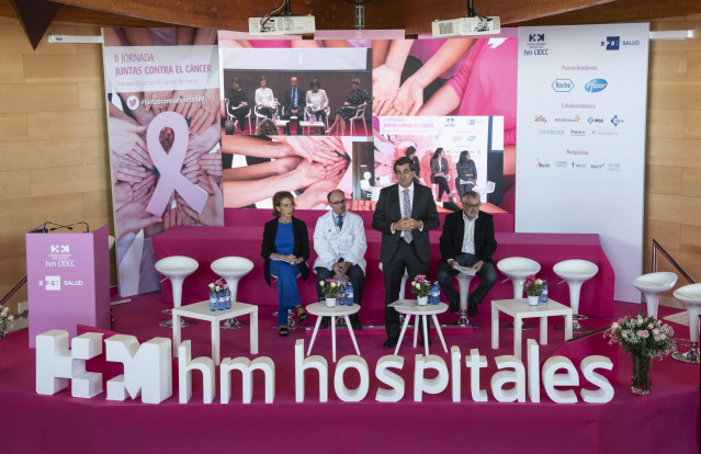 Acto simultáneo en Madrid, Barcelona y Santiago de Compostela con motivo del Día Mundial contra el Cáncer de Mama