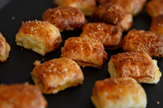 Pincho, pinchos, bollo, bollos, canapés, canapé, picar, picoteo, tapas, bollo, bollos, aperitivo, aperitivos, tentempié, piscolabis, comida