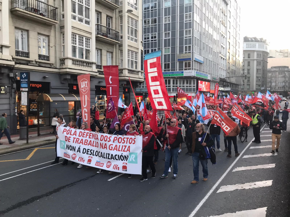 Manifestación contra la deslocalización en R