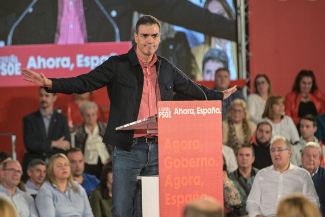 Pedro Sánchez protagoniza el acto central de la campaña socialista en A Coruña (Galicia, España), a domingo 27 de octubre de 2019