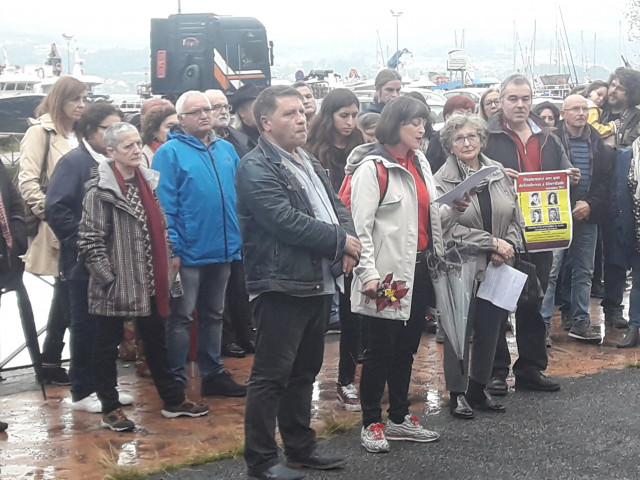 Familiares de represaliados presos en San Simón y de colectivos por la memoria histórica.