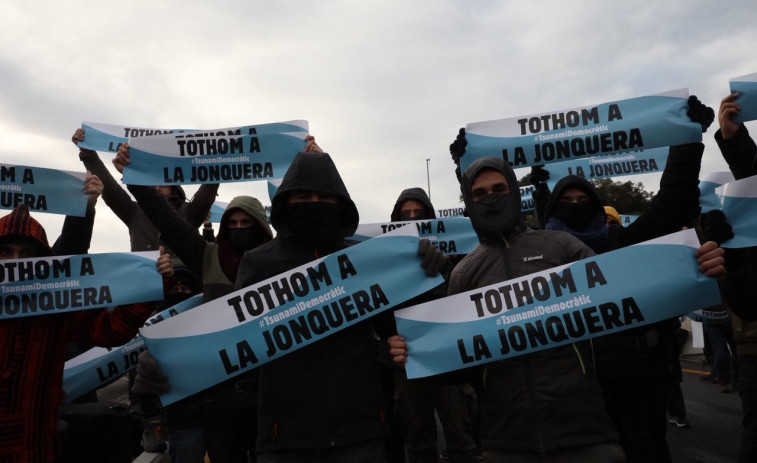 Tsunami Democràtic bloquea la frontera con Francia en La Jonquera, escenario en la autopista AP-7 incluído