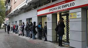 El paro desciende un 5,54% en Galicia con 216.371 parados en julio