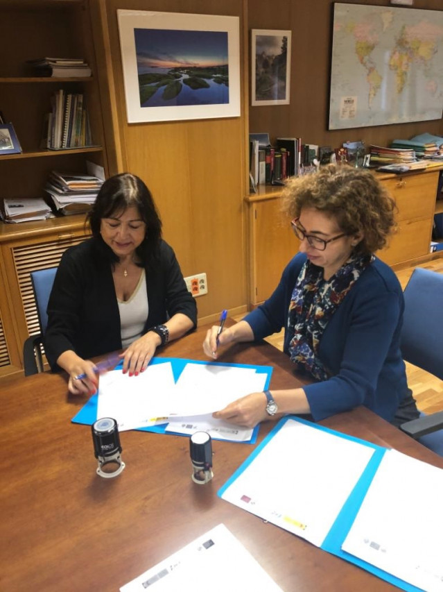 Firma del acuerdo entre el Colegio de Gestores Administrativos de Galicia y la DGT