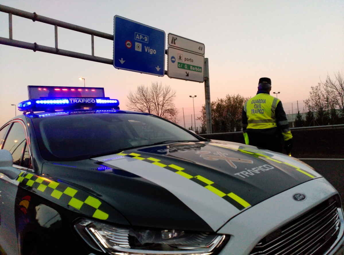 La Guardia Civil activa en Pontevedra un dispositivo especial de seguridad vial con motivo del puente.