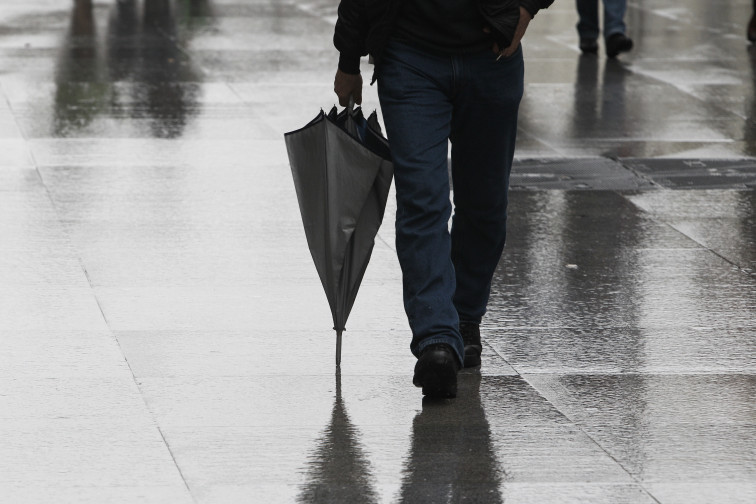A Coruña, Pontevedra y Ourense en alerta amarilla por lluvias, que acompañarán a Galicia casi toda la semana