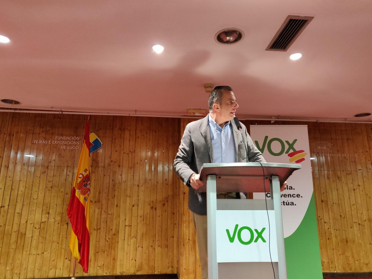 Vox dispuesto a investir a Alberto Nuñez Feijóo si acaba con la normalización del gallego lanzada por Fraga