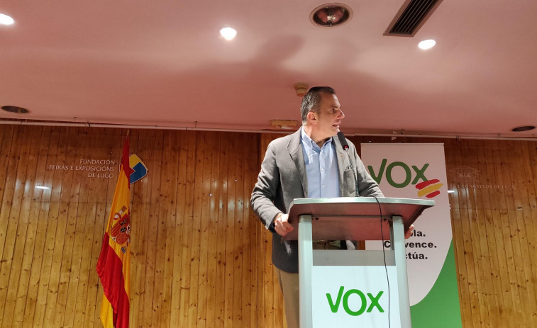 Vox dispuesto a investir a Alberto Nuñez Feijóo si acaba con la normalización del gallego lanzada por Fraga