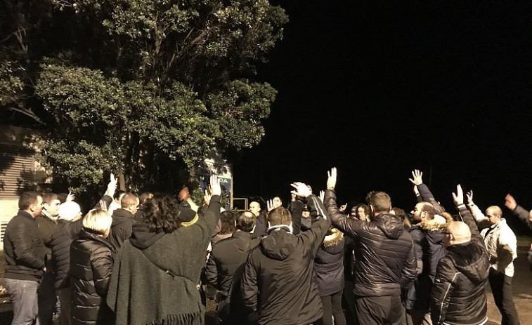 Los trabajadores de Nostián, la planta de basuras de A Coruña, paran la huelga