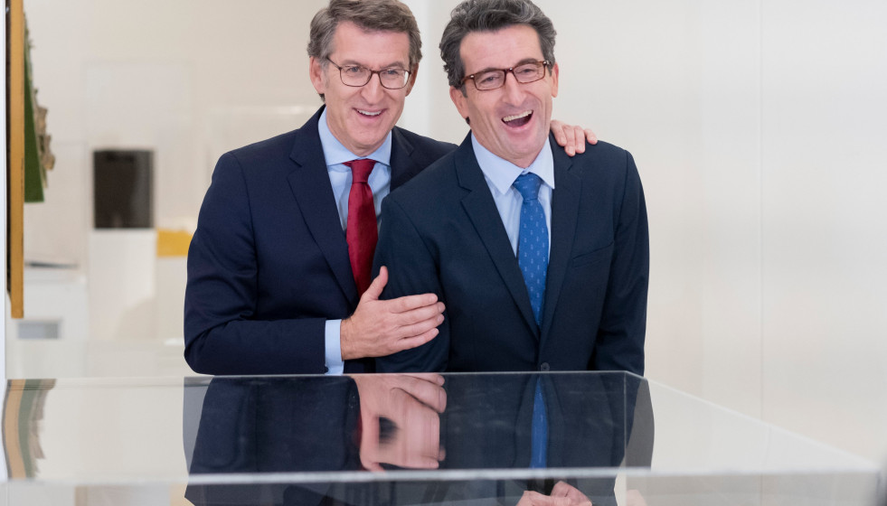 Feijóo y su doble el actor Luis Zahera