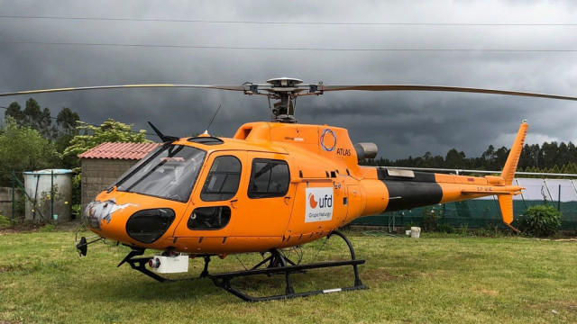 Helicóptero de UDF, distribuidora eléctrica de Naturgy, para solventar las incidencias del temporal.