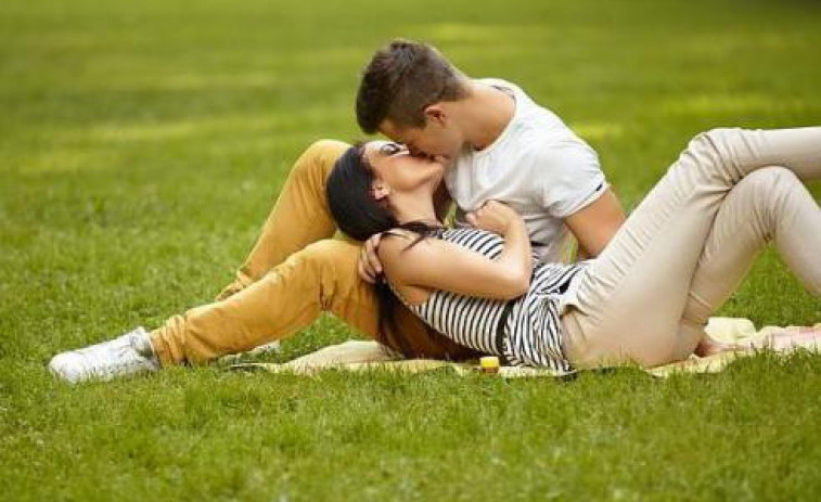 Los besos románticos no están bien vistos en la mayoría de las culturas