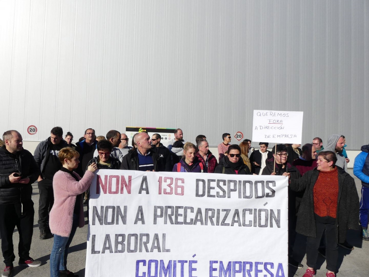 Protesta de los trabajadores de la firma de procesado de pescado Isidro 1952