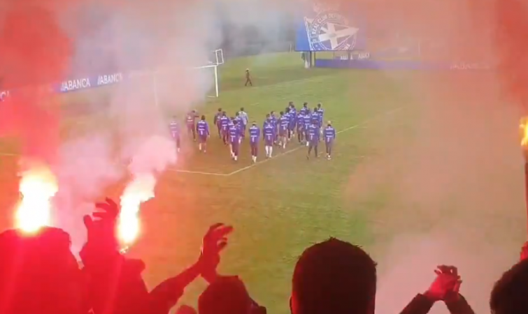 ​(VÍDEO) El deportivismo arropa a su equipo antes de iniciar el año más difícil de su historia: “Nos van a ver volver”