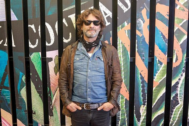 Quique González abrirá la cuarta edición del ciclo 'Voices', que traerá también a The Jayhawks y Guadi Galego