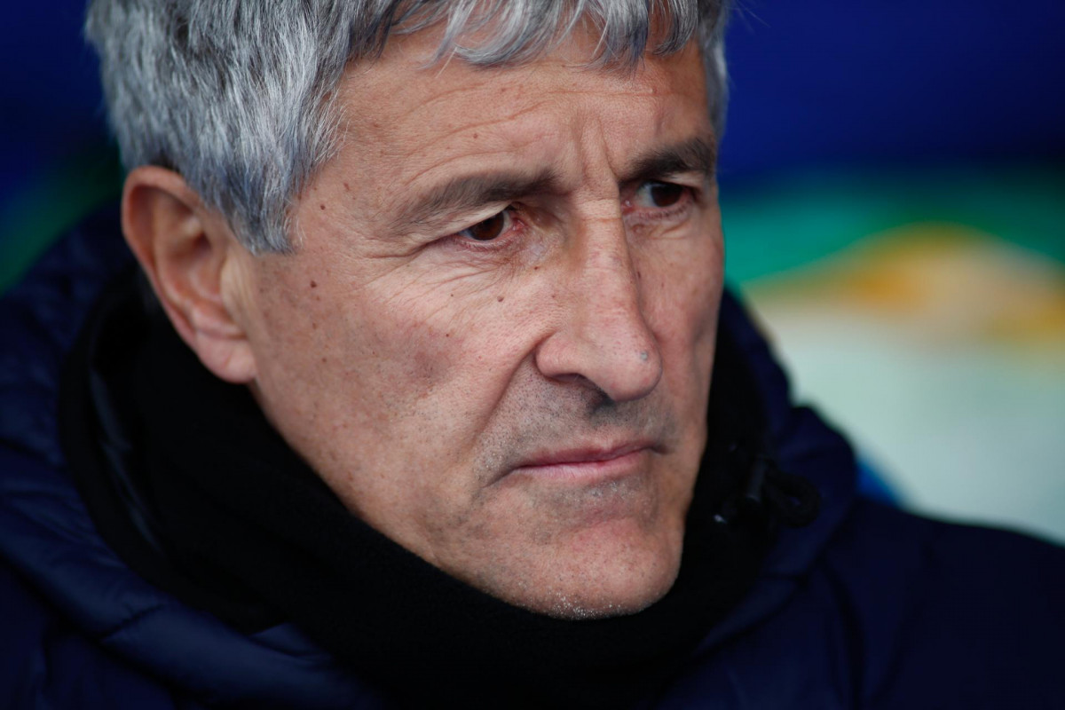 EuropaPress 1901061 Quique Setien coach of Betis during the spanish football championship La Liga played between CD Leganes and Real Betis Balompiu00e9 SAD at Butarque Stadium Madrid Spain February 10th 2019 