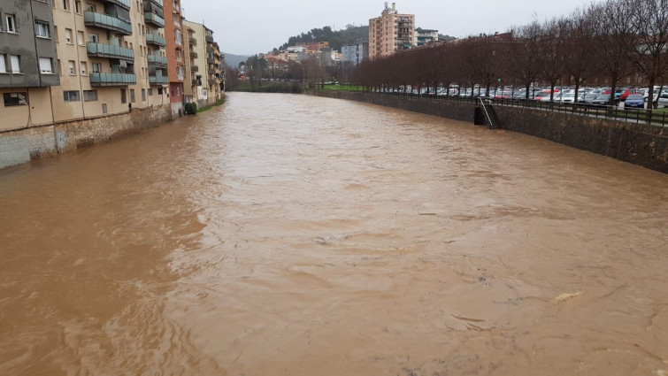 La borrasca Gloria desborda tres ríos en Catalunya en el cuarto día de temporal