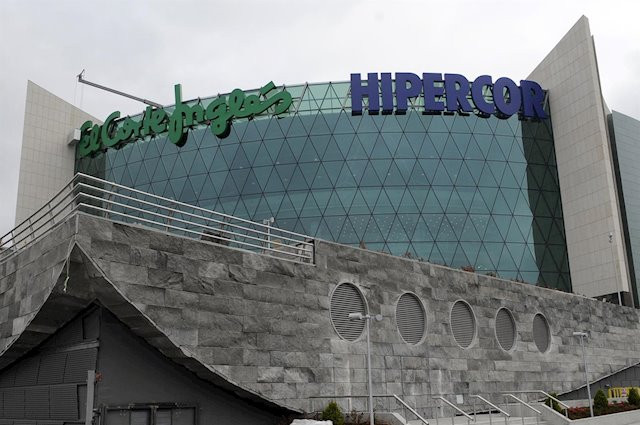 ​El Corte Inglés expone a sus empleados ante el coronavirus con su intención de abrir los domingos, denuncia CCOO