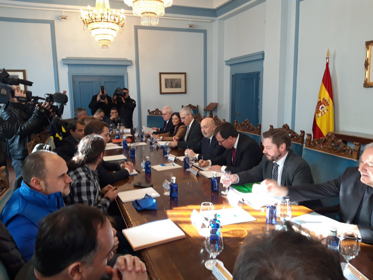 Reuniu00f3n de seguimiento sobre Alcoa en Madrid