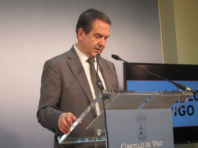 El alcalde de Vigo, Abel Caballero, ha comparecido este viernes en rueda de prensa