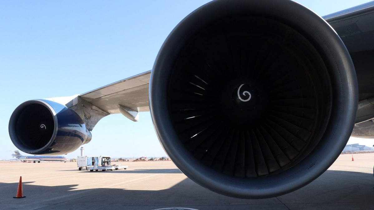 Motor de un aviu00f3n imagen de cxjuanalvarez en Pixabay