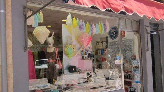 El empleo en el sector servicios de mercado creció un 1,3% en Galicia en el mes de junio