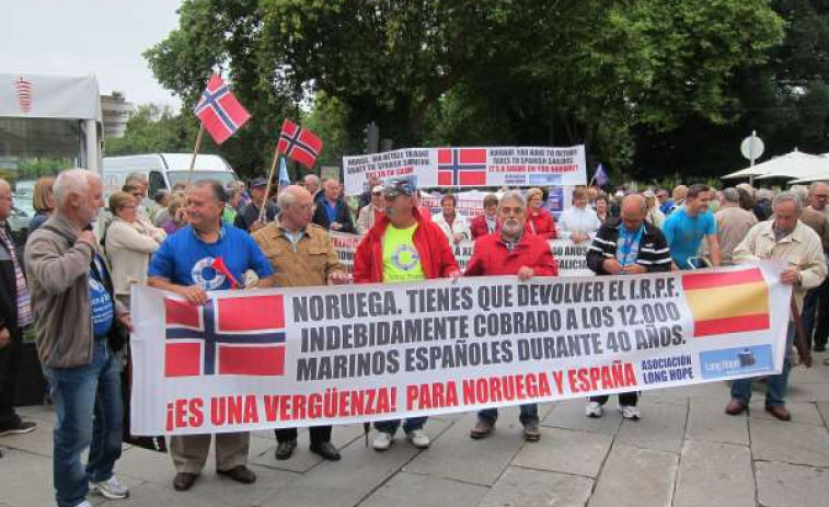Marineros piden la intermediación de la Xunta para demandar a Noruega por no recibir sus pensiones