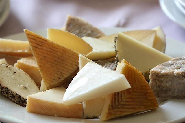 Casa Macán no supera la inspección de Sanidade, que mantiene la inactividad en la quesería