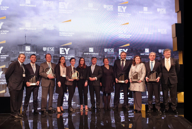 Foto galardonados Premio Emprendedor del Año de EY