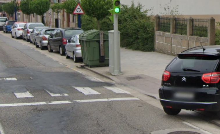 Muere un hombre atropellado en un paso de peatones con semáforo por una moto en Vigo
