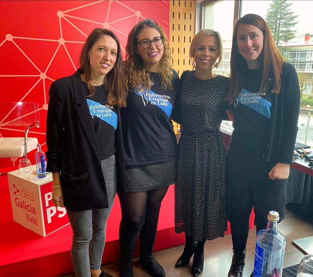 Noelia Otera Lago en un acto del PSdeG con activistas de la enfermeru00eda en una foto de su Twitter de la Fundaciu00f3n IDeas