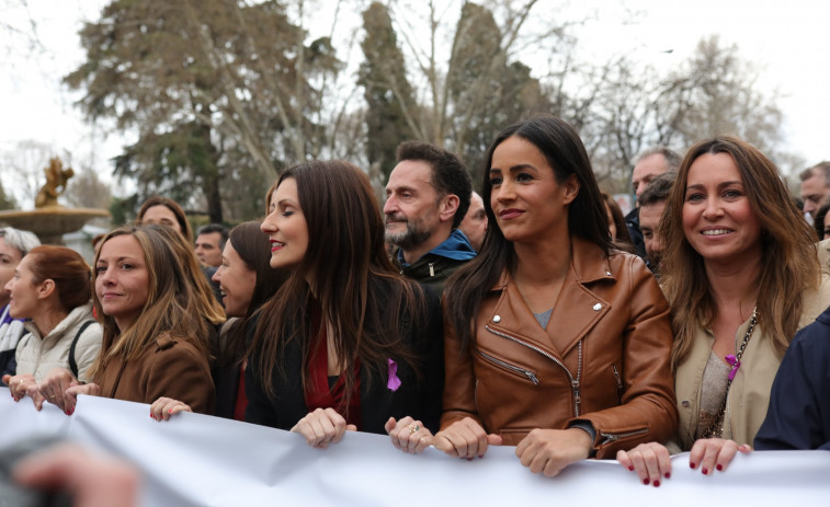 (Vídeo) Expulsan a empujones a Ciudadanos de la protesta del 8M de Madrid