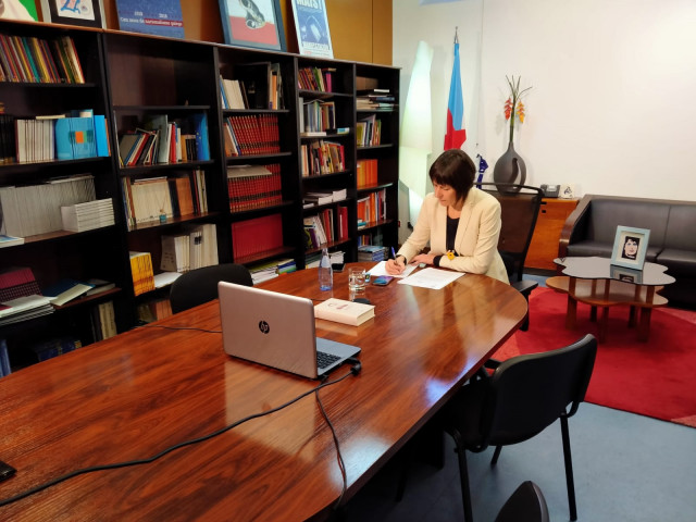 Ana Pontón, portavoz nacional del BNG, en la sede, en la videoconferencia con el resto de líderes políticos y Feijóo ante la crisis del coronavirus