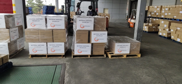 Mascarillas donadas a personal sanitario y fuerzas de seguridad por la empresa Caamaño Asia