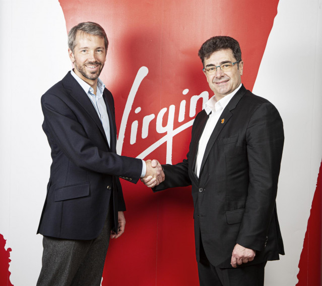 Josh Bayliss, CEO del Grupo Virgin, y José Miguel García, CEO del Grupo Euskaltel