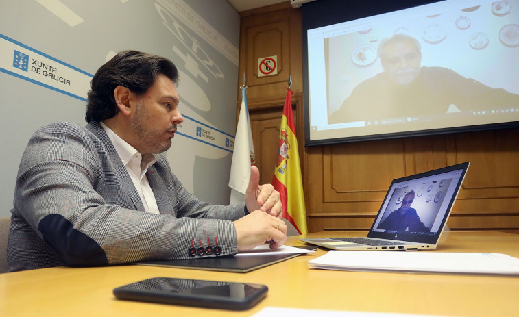 El cargo que lleva las ayudas a la Emigración de la Xunta llevará también la estrategia del PP de España en el extranjero