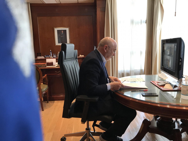 El delegado del Gobierno, Javier Losada, mantiene una reunión telemática, con responsables de Tráfico en la Comunidad