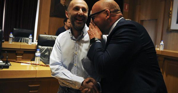 ​Jácome no suma: Los apoyos a Baltar vuelven a mermar en la provincia y en la ciudad de Ourense,  pese al respaldo de DO