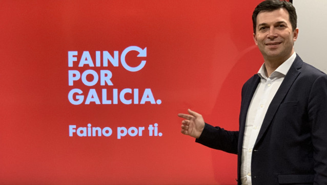 El candidato socialista del PSdeG, Gonzalo Caballero, presenta su lema de precampaña: 'Faino por ti. Faino por Galicia'