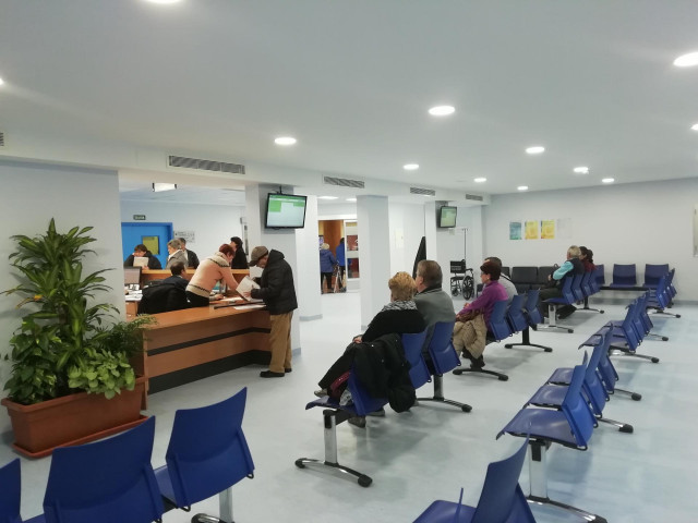 Sala de espera en el Hospital Virgen de las Nieves