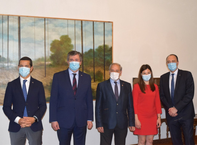 Abanca y Diputación de Lugo firman un acuerdo para el impulso del Plan Reactivación, una línea de créditos blandos dotada con hasta 25 millones de euros.