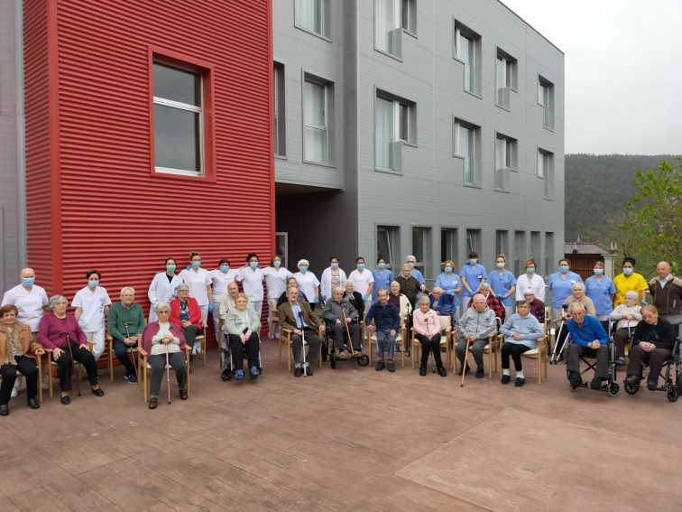 Diputación de Lugo asume con sus recursos un cribado masivo en la residencia de Trabada después de detectar un positivo