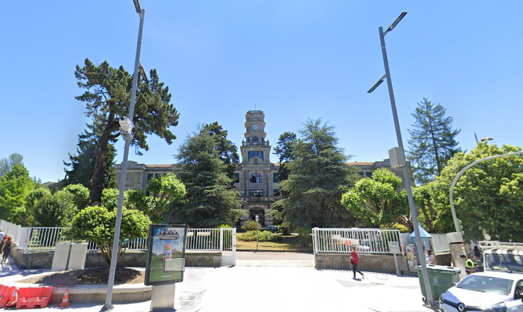 Fachada ies santa ines