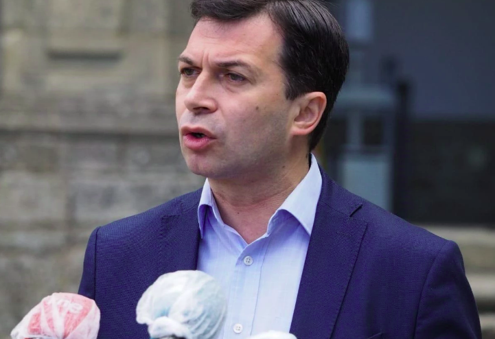 Feijóo pasó del coronavirus y al final se le fue de las manos el rebrote en Lugo, acusa Caballero (PSdeG)