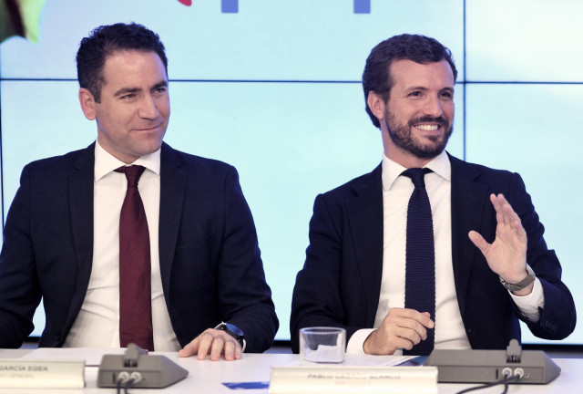El secretario general del PP, Teodoro García Egea y el presidente del PP, Pablo Casado, durante una reunión del Comité Ejecutivo Nacional del partido tras conocerse la previsión de elecciones para el 10-N, en Madrid (España), a 23 de septiembre de 2019.